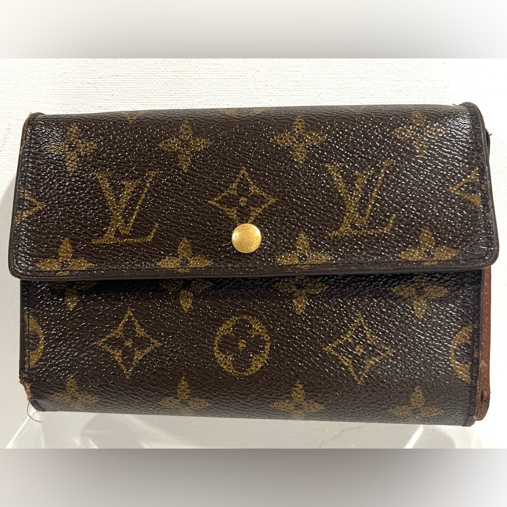Louis Vuitton Monogram Trifold Wallet - Rare - Picture 1 of 7